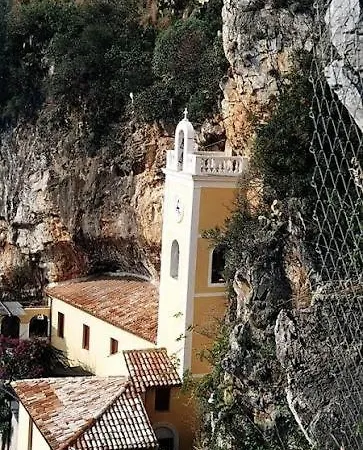 Апартаменты La E Bella *