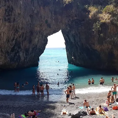 La E Bella Апартаменты *